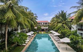 Vinh Hung Emerald Resort